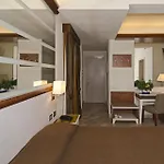 Eden 3* Viareggio