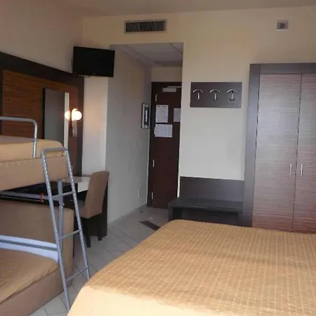 Eden Hotel