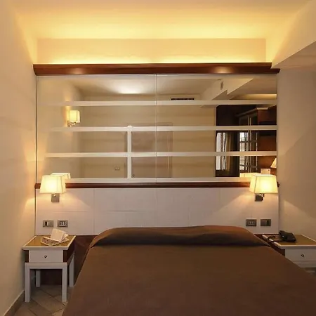 Eden 3* Viareggio