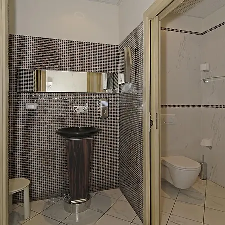 Hotel Eden 3*