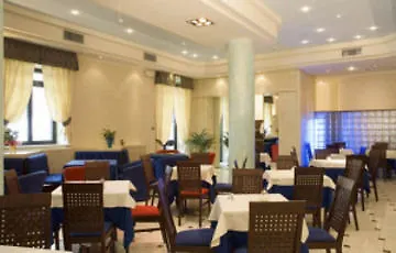 هوتل إدن فندق فياريجيو