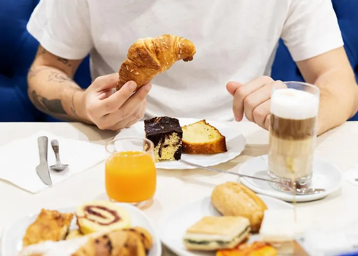 艾登酒店 维亚雷焦