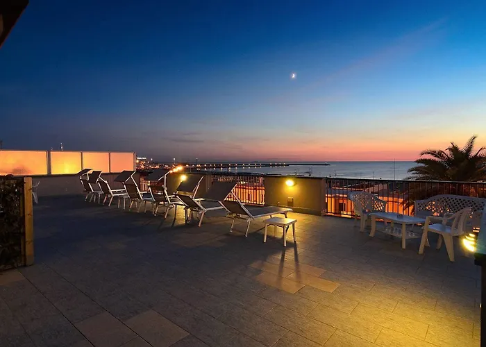 艾登酒店 维亚雷焦