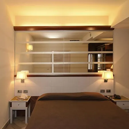 エデン 3* ヴィアレッジョ