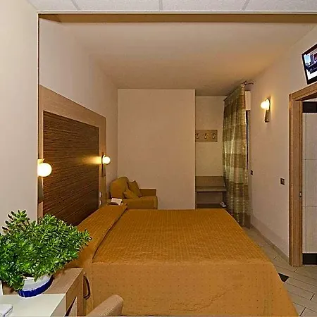 Eden Hotel
