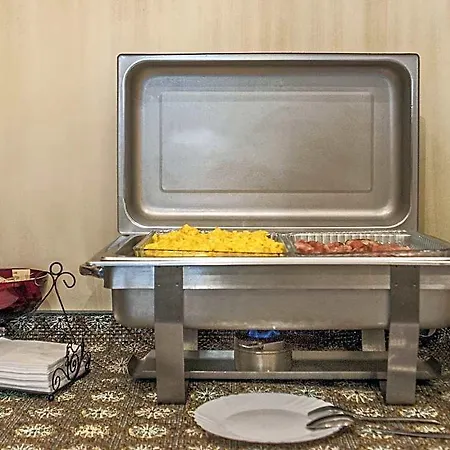 Eden Hotel 3*