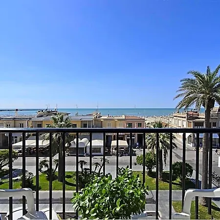 Eden 3* Viareggio