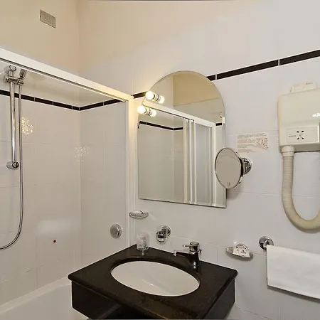 에덴 3* 비아레지오