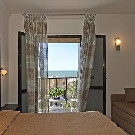 エデン ヴィアレッジョ