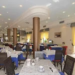 Eden Hotel 3*