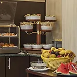 Eden Hotel 3*